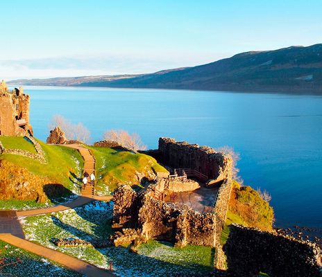 Loch Ness in Schottland