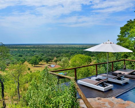 Exklusive Flug-Safari von den Weiten des Okavango bis zu den Viktoriafällen