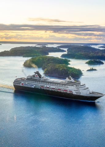 Schiff VASCO DA GAMA auf hoher See