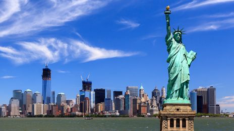 Skyline New York mit Freiheitsstatue