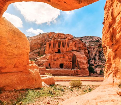 Blick auf Schatzhaus in Petra