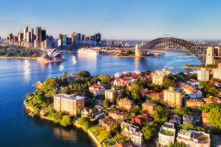 Blick auf Sydney mit dem Opera House und der Harbour Bridge, Australien