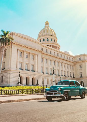 Ein Oldtimer in Havanna auf Kuba