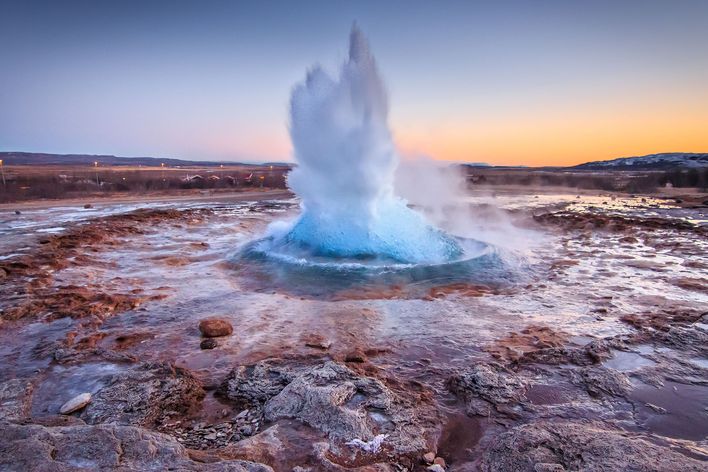 Geysir Strokkur am Golden Circle in Island