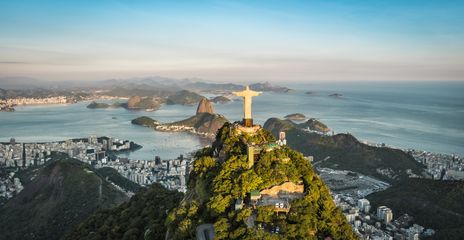 Blick auf die Christus-Statue in Rio de Janeiro