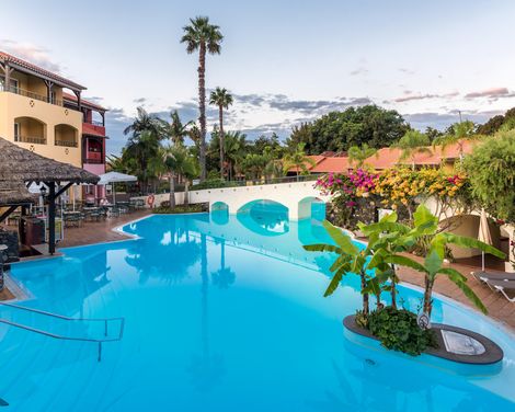 Wandern mit Stil - Ruhe mit Meerblick-0