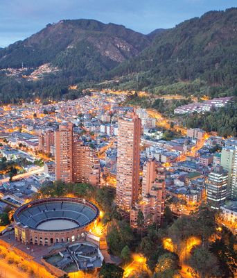 Bogota von Oben bei Nacht