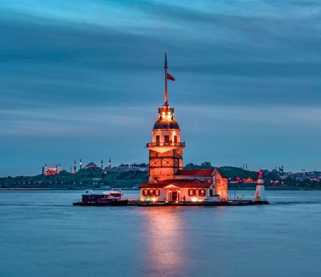 Leuchtturm im Bosporus in Istanbul