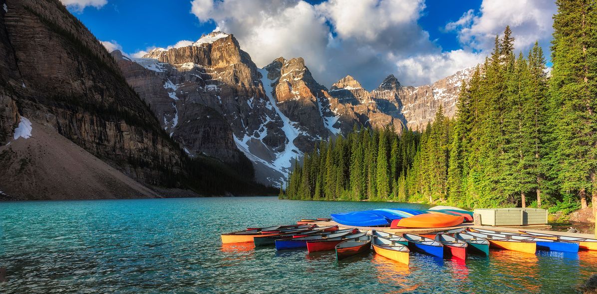Kanus im Banff Nationalpark