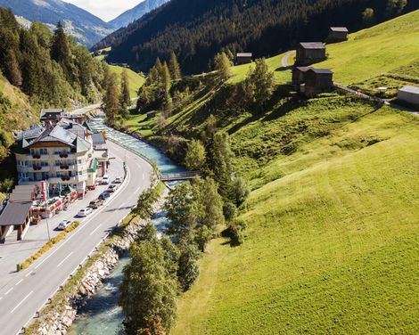 4-Sterne-Hotel Höllroah in Kappl-0