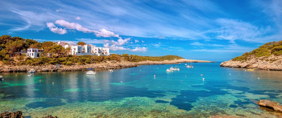 Port de Portinatx auf Ibiza