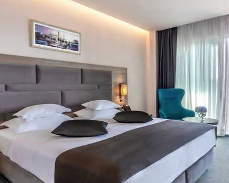 Hotel Plaza Duce-0