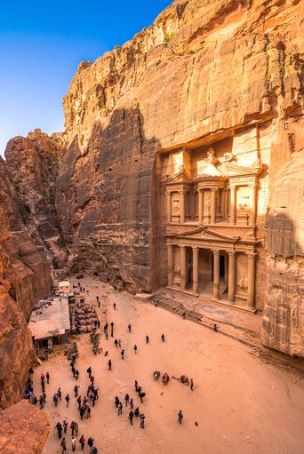 Ausblick auf das Schatzhaus in Petra, Jordanien