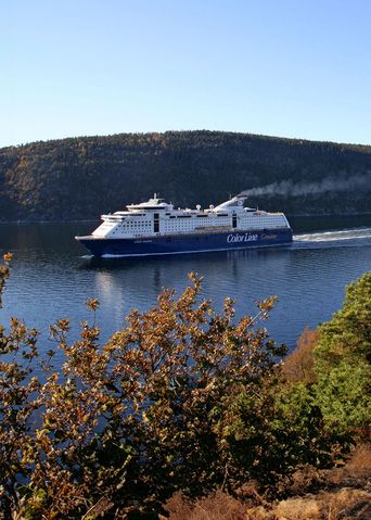 Hurtigruten MS Nordlys