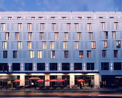Titanic Chaussee Berlin-0