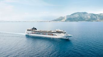 Ein Schiff von MSC