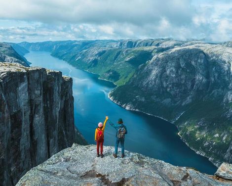 Kreuzfahrt mit der MSC Preziosa ab/an Hamburg-0