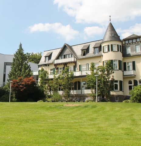 Gebäude von Berge & Meer